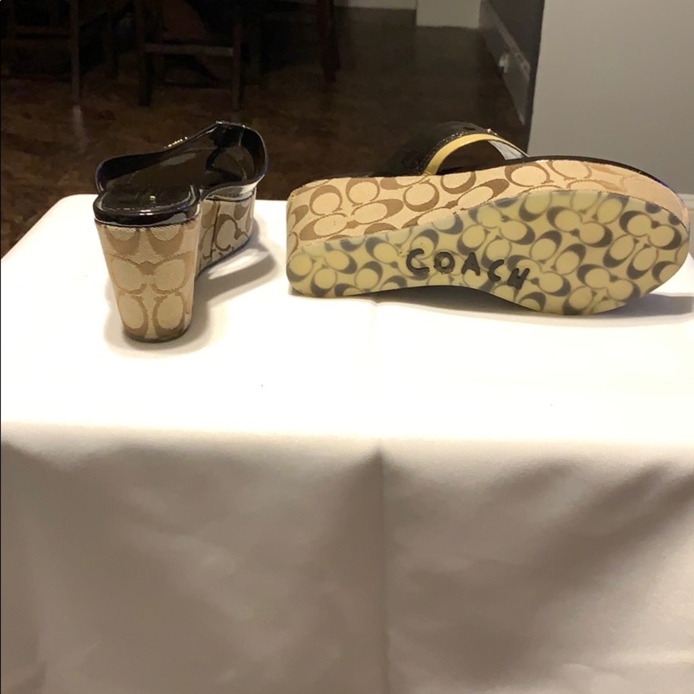 Coach Sandals - Picture 4 of 6